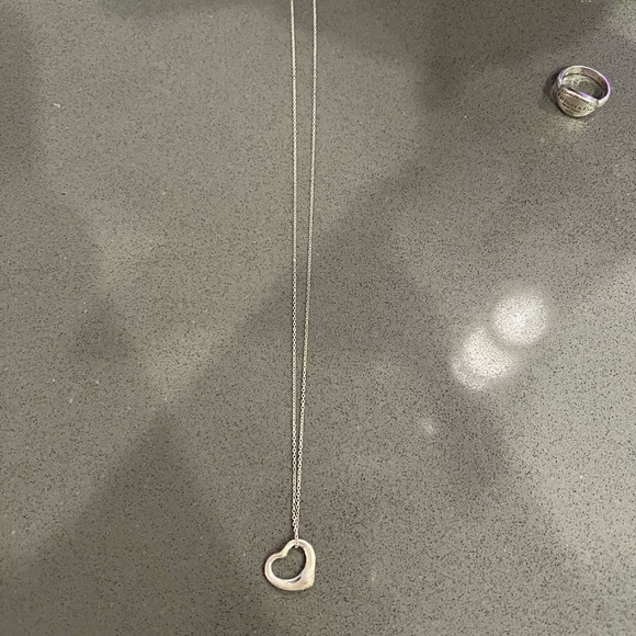 Tiffany & Co 16mm .925 sterling silver Elsa Peretti Open Heart necklace - Picture 7 of 7